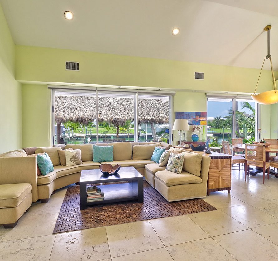Sea Smoke Estate - Canal Home Living