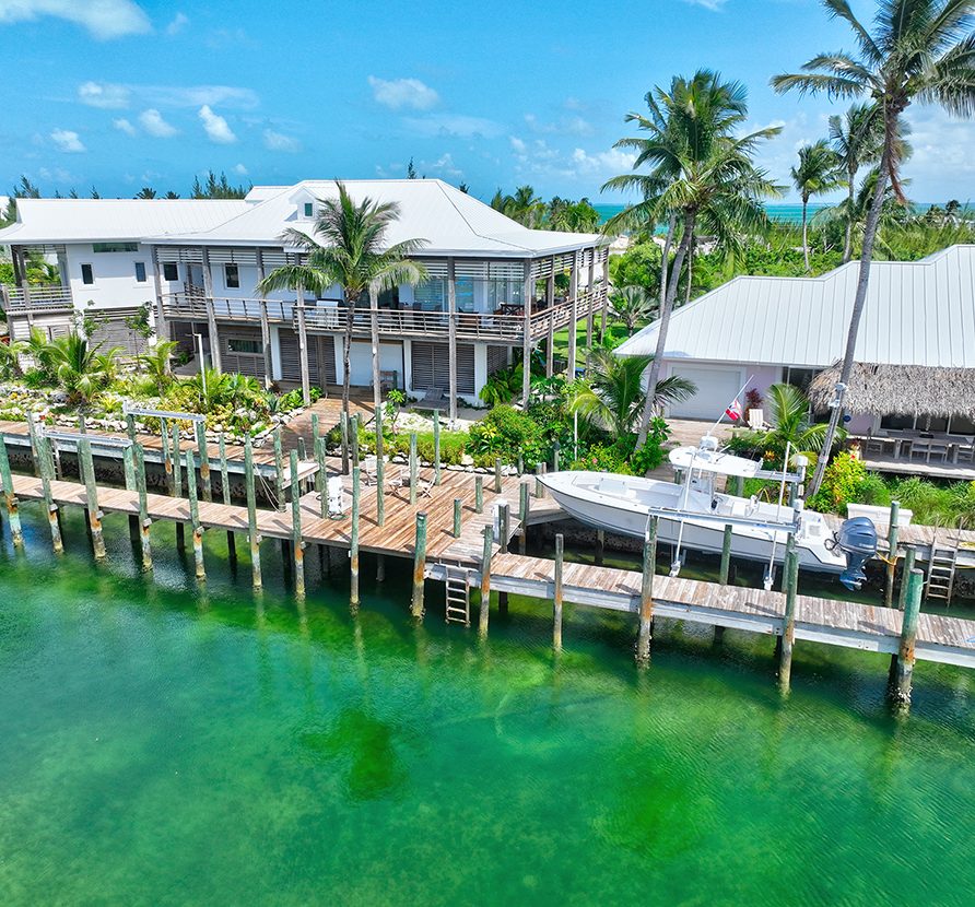 Sea Smoke Estate - Dockage